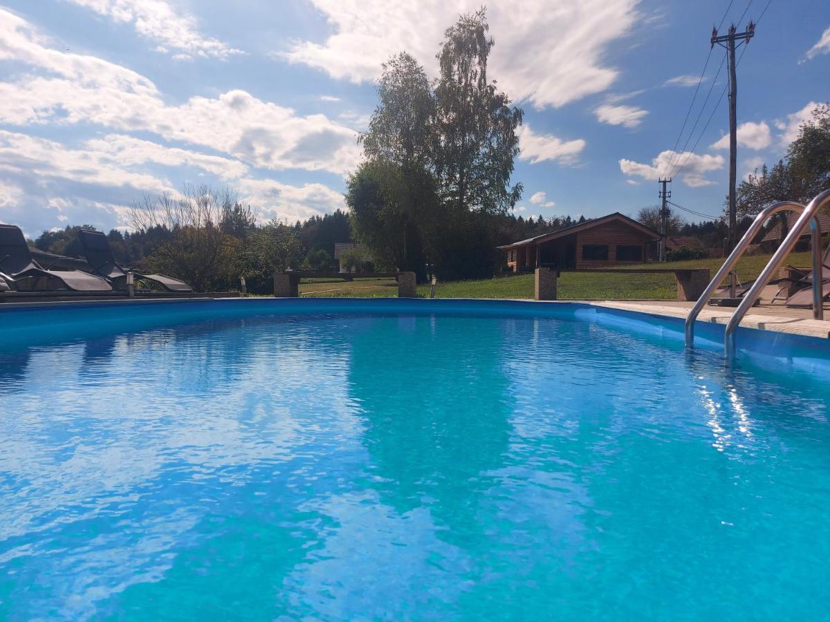Lahinja & Kolpa River Apartments Metlika Exteriér fotografie